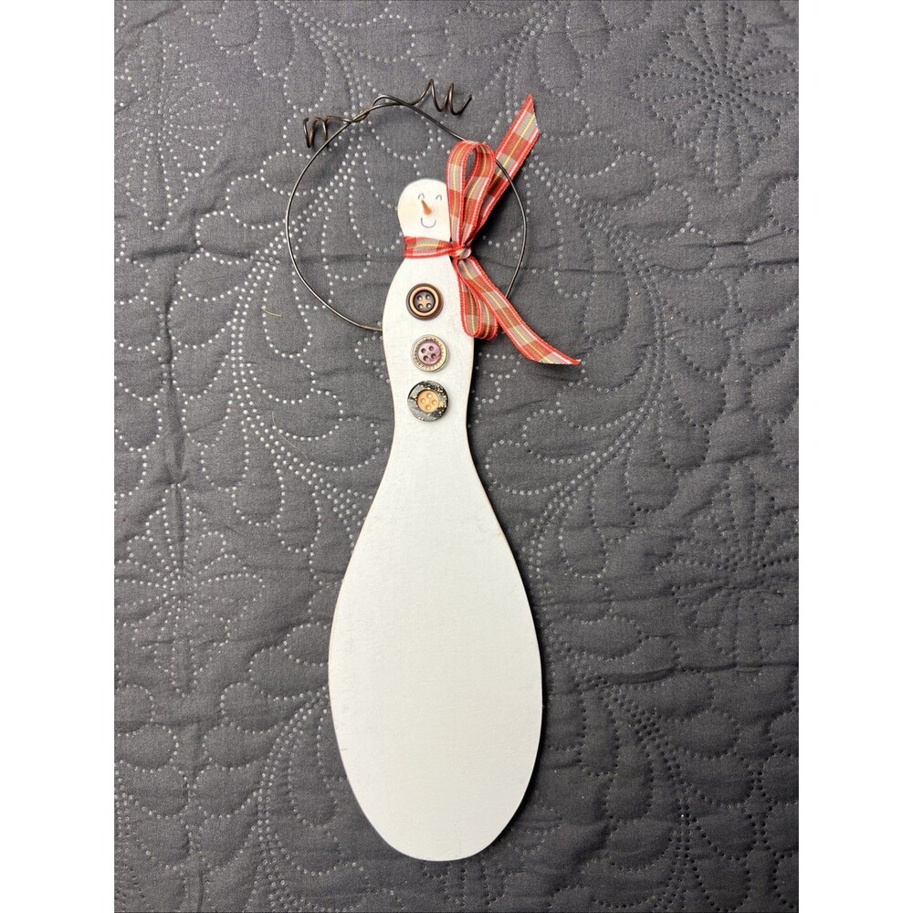 VTG Long White Wooden Snowman Smiling Scarf Button Rustic Christmas Decor Holida